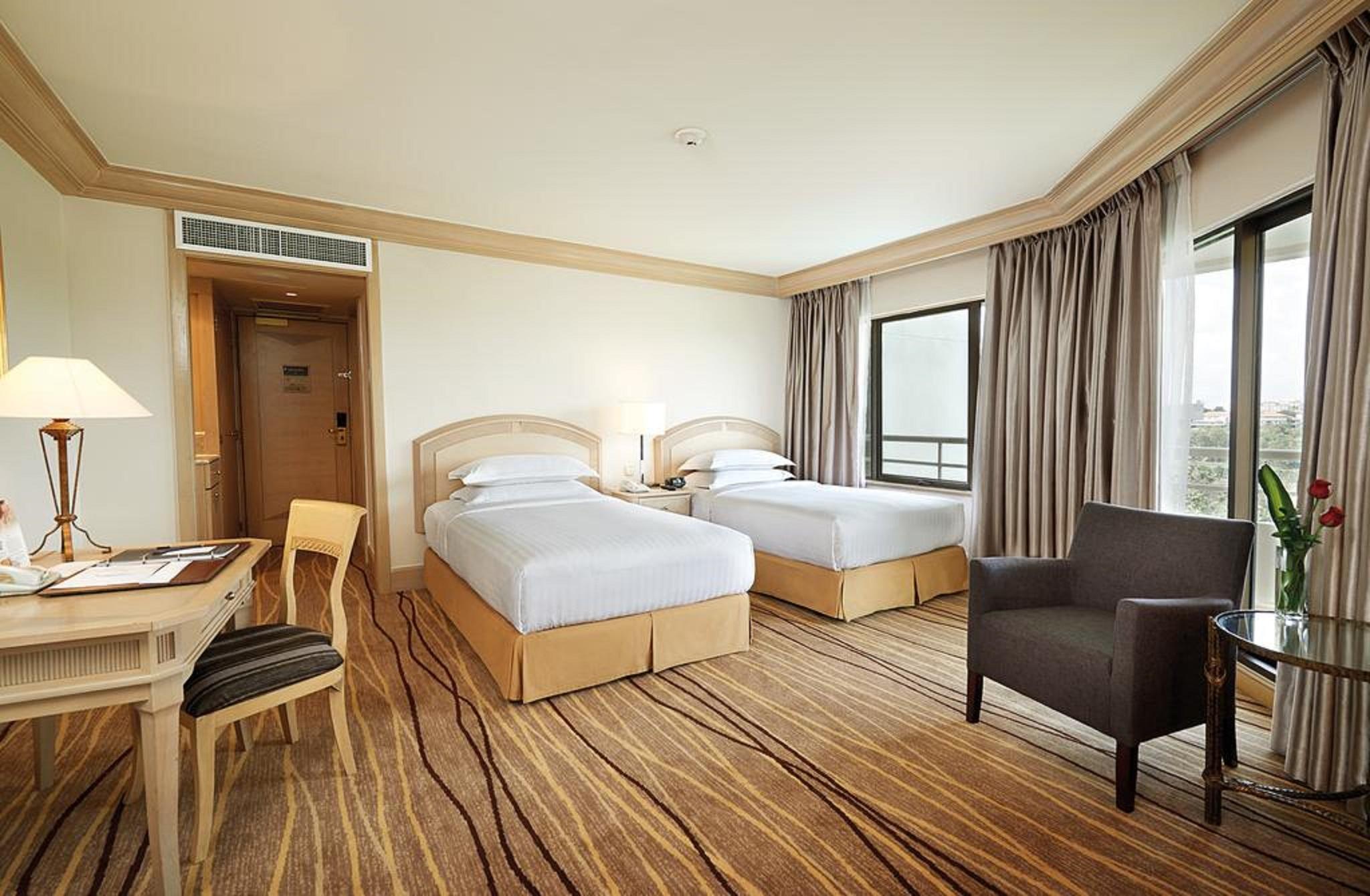 Dorsett Grand Subang Hotel Subang Jaya Exteriér fotografie A room at the hotel