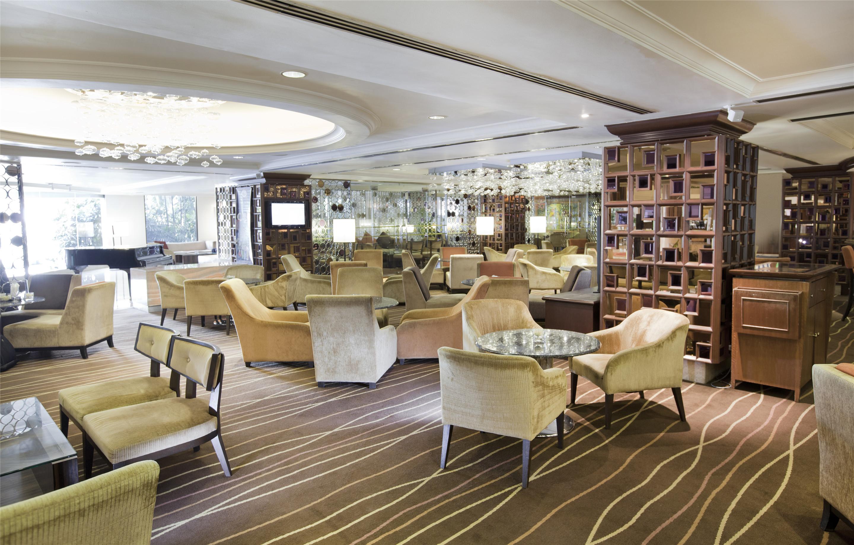 Dorsett Grand Subang Hotel Subang Jaya Exteriér fotografie The lounge at the airport