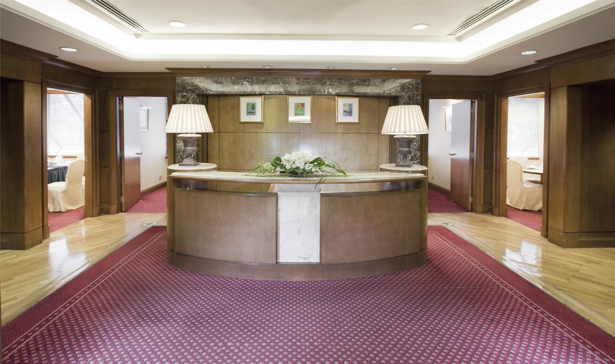 Dorsett Grand Subang Hotel Subang Jaya Exteriér fotografie The reception area of the club