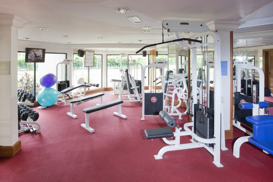 Dorsett Grand Subang Hotel Subang Jaya Exteriér fotografie A typical gym